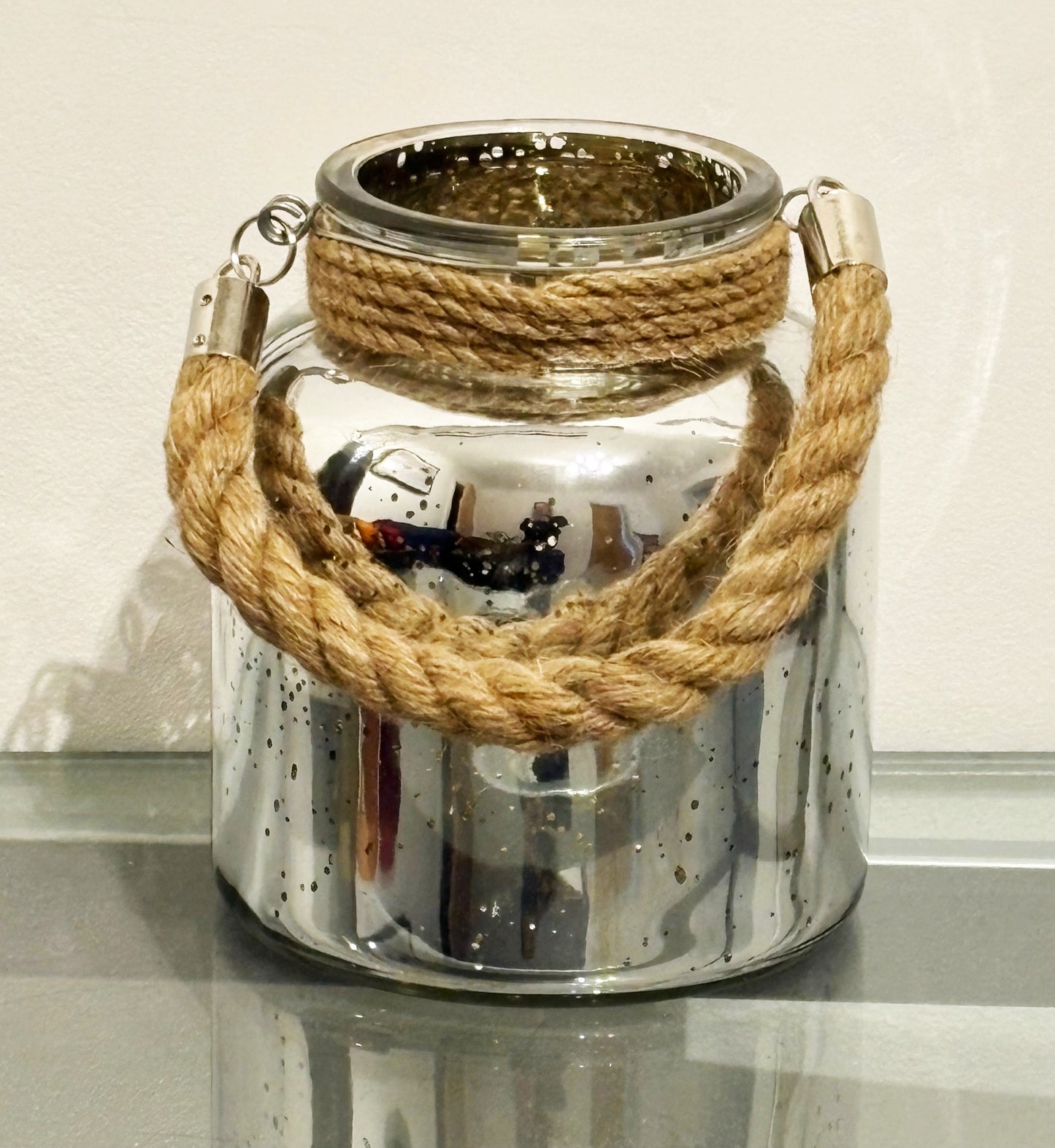 Hurricane Holder With Rope Handle 14x16cms