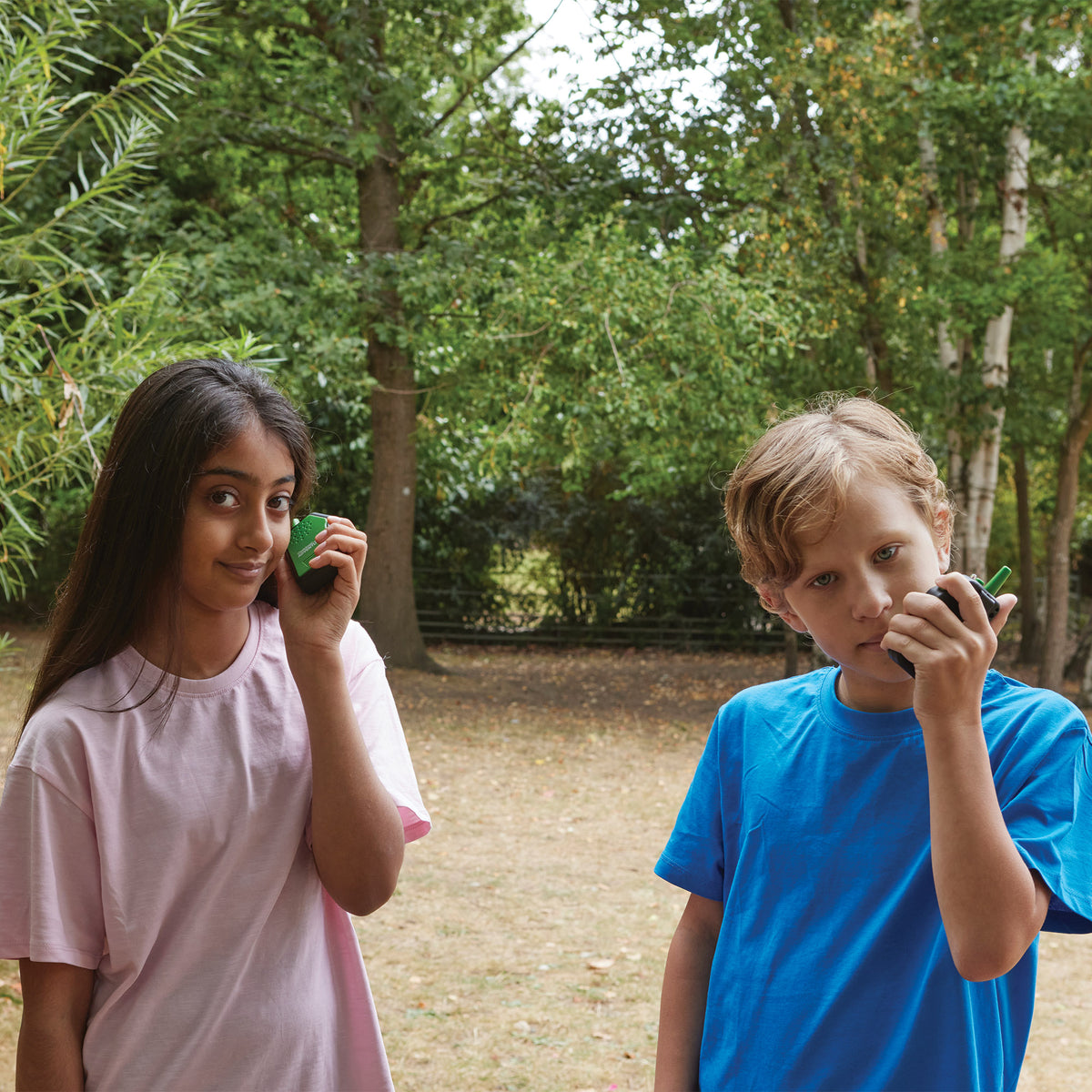 Outdoor Adventure Walkie Talkies with Torch – 1KM Range