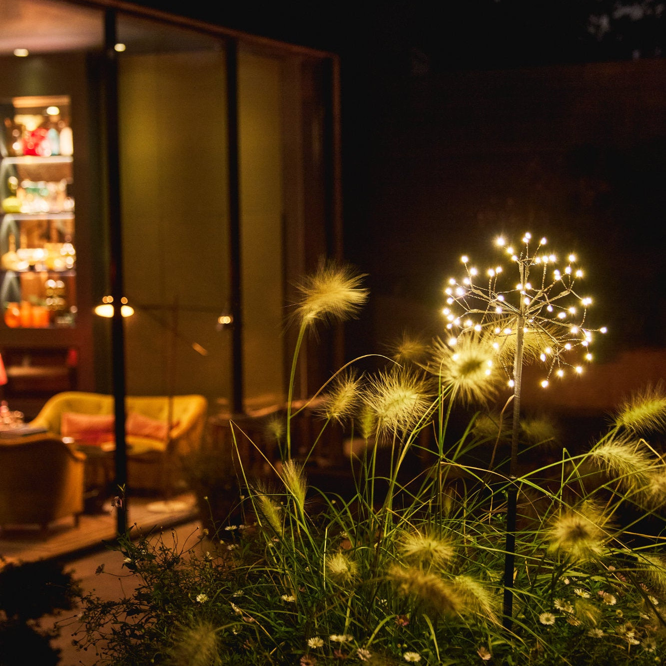 Mini Starburst Dandelion Solar & Battery Garden Lights Brown