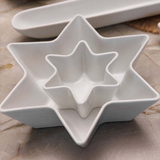 Mikasa White Porcelain Star Bowls, Set of 2